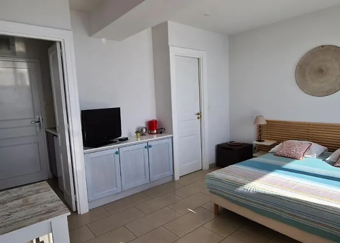 Les Calanques Apartment Ajaccio (Corsica)