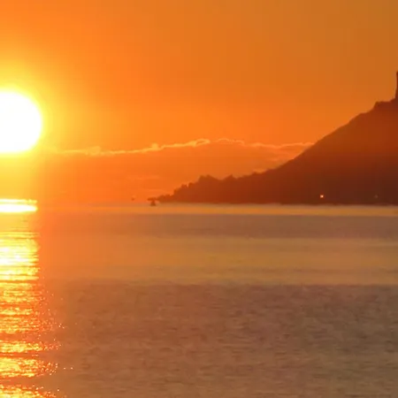 Les Calanques Αζάτσιο
